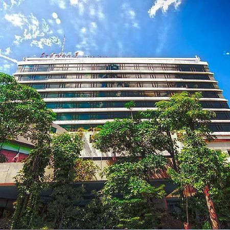 Rachaphruk Grand Hotel Накхонратчасима Экстерьер фото